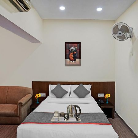 Hotel O Royal Regency Ghaziabad Esterno foto
